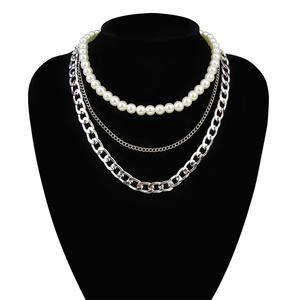 Collier superposé tendance multi-chaînes en alliage de perles pour femme, bijoux de fête, ton argenté et doré - Product Image 2