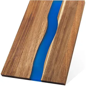 High Quality Premium Handcrafted Delicate Ocean Pattern Resin Acacia Wood Rectangle Cutting Board With Handle