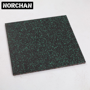 Tapis en caoutchouc pour fermes équine et écuries, écologiques, insonorisants, résistants à l'eau, épaisseur 30 mm, résistants à l'usure, antidérapants - Product Image 2