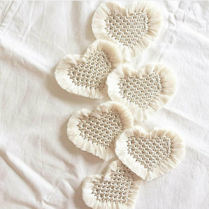 Al por mayor personalizado amor corazón buena calidad hechos a mano la posavasos <span class=keywords><strong>de</strong></span> vidrio para beber <span class=keywords><strong>Macrame</strong></span> arte Montaña Rusa - Product Image 1