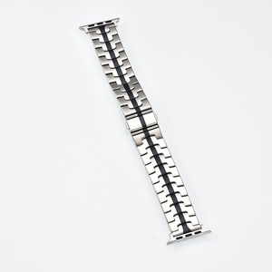 Bracelet de luxe en acier inoxydable pour Apple Watch Series 10 9 8 7 6 SE Ultra 2, style Iron Man, bracelet en métal à 3 maillons - Product Image 5