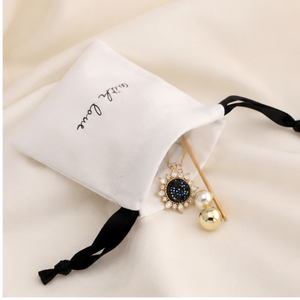 Pochette cadeau personnalisée avec logo pour bijoux faits main, pochette à cordon de serrage en tissu doux de style artisanal - Product Image 2