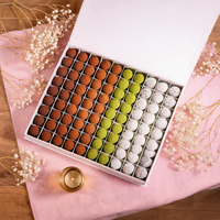 Boîte d'emballage en carton de qualité alimentaire imprimée sur mesure de luxe, boîte cadeau carrée écologique pour chocolat