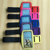 Brassard de course lumineux à LED, support universel pour téléphone, lumière de sécurité nocturne, compatible écran tactile, résistant à la transpiration, ajustable, étui de sport, équipement de gym