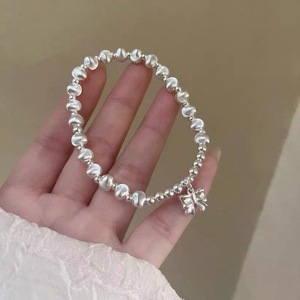 Bracelet en argent Sterling S925 pour femmes, avec breloque en forme de nœud, perle, bande élastique, bijoux cadeau - Product Image 1