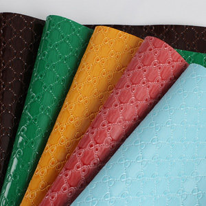 2025 mẫu thiết kế mới Faux PVC menu bao gồm da máy tính xách tay vải da cho túi xách - Product Image 4