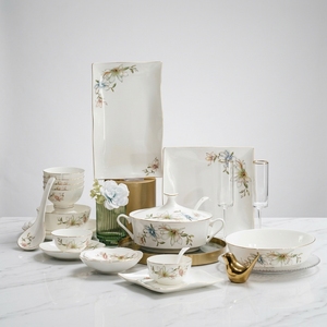 HIHUI - Juego de Vajilla de Porcelana China Estilo Pekín, Ligero, con Patrón Escénico, Acabado Esmaltado, Apto para Microondas y Congelador - Product Image 1