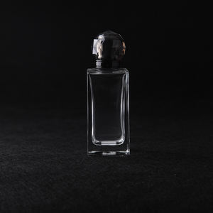Flacon de <span class=keywords><strong>parfum</strong></span> avec bouchon magnétique, flacon de <span class=keywords><strong>parfum</strong></span> pour femmes de 50 ml, lot prêt à être expédié, flacon de <span class=keywords><strong>parfum</strong></span> - Product Image 1