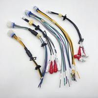 Système audio de voiture de haute qualité Harnais de haut-parleur RCA stéréo Hifi avec câble AUX automatique Boîte à fusibles USB et application de moniteur