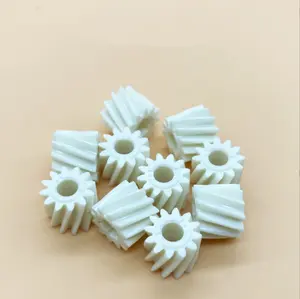 Niedriger Preis Hochwertige Nylon-Zahnräder Verschleiß festes Kunststoff getriebe Hoch temperatur beständiges Kunststoff-Schräg verzahnung getriebe
