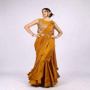 Hermoso atuendo con elegancia. Saree estilo sirena listo para usar para mujer con trabajo de espejos. Aspecto glamuroso para mujer. - Product Image 1