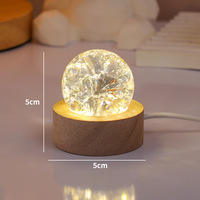 Lampe de table 3D intelligente pour chambre à coucher, LED blanc chaud, base en bois, boule lumineuse artisanale, contrôle par interrupteur moderne, alimentation USB, DIY, jaune