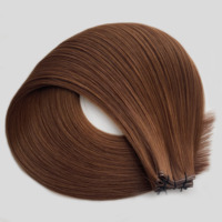 Nos extensions de cheveux Genius Weft sans couture, à micro-billes, évitent les irritations du cuir chevelu, avec cuticules alignées, coupées d'un seul donneur.