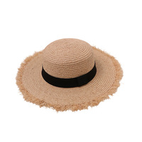 Chapeau de soleil en raphia à large bord pour femme, à calotte plate et bords bruts, idéal pour l'été, la plage, les vacances, les loisirs en bord de mer et les activités de plein air