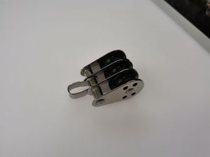 Nhà Máy Trực Tiếp Thép Thời Gian Thể Thao Ròng Rọc Ba Ròng Rọc Khối Nylon Ròng Rọc Cho Thuyền Biển Neo Xây Dựng OEM Tùy Biến - Product Image 3