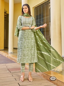 需要の高い結婚式とアウトドアウェアのデザイナー3ピースKurti Pant Dupattaインドのサプライヤーから輸出価格で