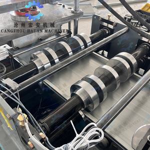 Máquina de Paneles para Estanterías de Almacén de Comercio Electrónico, Totalmente Automática, Controlada por PLC, con Caja de Cambios, Bomba, Rodamiento y Motor - Product Image 4