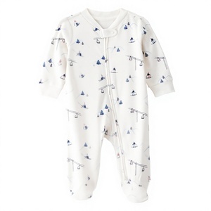 Little Planet by Neutral Sleep Play con Cierre de Cremallera Hecho con Algodón Orgánico Snowy Slopes NB Unisex Lavable a Máquina - Product Image 3