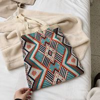 Bolso Tote de Mujer de Ganchillo de Lana Estilo Bohemio Chic Azteca con Asa Superior para Dropshipping en Shopify