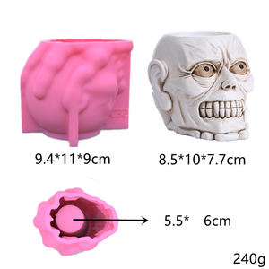 Moule en silicone DIY pour pot à cendres en forme de tête de vampire hideuse avec des dents qui fuient des grains délicats en 3D, des yeux glacés, facile à utiliser - Product Image 2