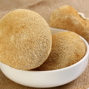 Fungo Criniera di Leone Essiccato Intero All'Ingrosso Hericium Erinaceus 500g Dalla Montagna Changbai Grado Alimentare per Zuppe <span class=keywords><strong>e</strong></span> Bevande OEM - Product Image 3