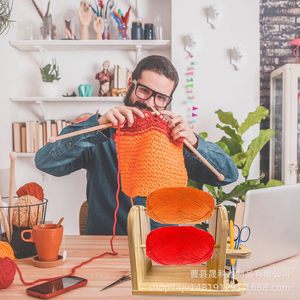 Organizador de Hilos de Bambú de 2 Niveles, Soporte para Ganchillos, Organizador de Escritorio para Suministros de Tejido y Manualidades - Product Image 1
