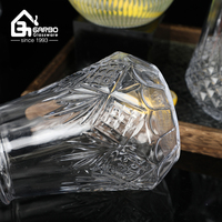 Carafe en verre au design classique pour eau froide, capacité 1300 ml, pichet à eau et jus pour usage domestique, article de service en verre très vendu sur le marché asiatique