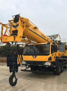Best Selling 75 Ton Large Boom Crane Truck TC750C5 with Engine & Gearbox 48.2m Lifting Height for Construction - Product Image 6
