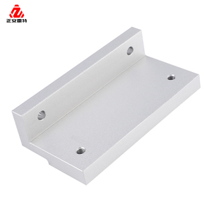 Pièce de quincaillerie soudée sur mesure, écrou à bride soudé, support de montage en aluminium, boîtier de roulement en acier au carbone, OEM - Product Image 2