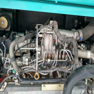 Excavadora de orugas Kubota SK330 usada, originalmente importada de Japón, precio asequible disponible en stock - Product Image 5