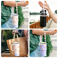 Sangle de transport en macramé Premium Daisy pour bouteille d'eau, sangle universelle tressée à motif floral pour Stanley & Owala