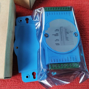 Approvisionnement en gros <span class=keywords><strong>P</strong></span>:70 ADVANTECH <span class=keywords><strong>ADAM</strong></span>-4017+, Module IA 8 canaux avec Modbus "NEUF" Durable - Product Image 1
