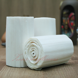 Rollo de madera Sola natural de la mejor calidad para manualidades DIY para flores artificiales del Día de San Valentín - Product Image 1