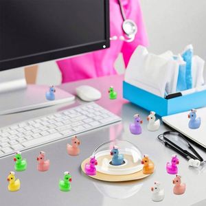 Mini Patitos de Resina con Gorro de Enfermera, Figuras de Animales Pequeños para Decoración de Jardín en Miniatura, Casa de Muñecas - Product Image 6