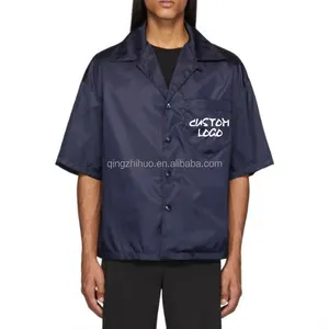 カスタムロゴファッションスタイルボタンアップシャツチェストポケット付きカスタム防水半袖ナイロンスパンデックスネイビーシャツ男性用
