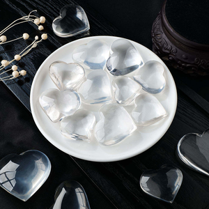 Venta al por mayor de fábrica: Piedra de cuarzo natural transparente en forma de corazón, pulida, para sanación Reiki, gema del amor, para joyería, regalo, decoración del hogar. - Product Image 5