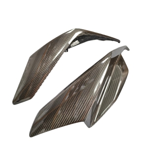 Panel Lateral Fijo de Fibra de Carbono 100% Seca Pre-pre para Motocicleta <span class=keywords><strong>Aprilia</strong></span> <span class=keywords><strong>RSV4</strong></span> 2020+ - Kit de <span class=keywords><strong>Carenado</strong></span> de Fibra de Carbono para Moto - Product Image 4