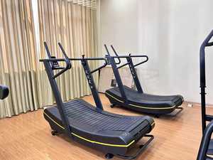 Tapis roulant incurvé non motorisé SK avec écran LED, modes d'exercice multiples, équipement de <span class=keywords><strong>fitness</strong></span> commercial manuel pour la salle de sport - Product Image 2