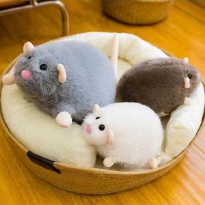 Boneka Tikus Lucu 3 Warna, Realistis, Lembut, Bulu Halus, Boneka Tikus Merangkak, Bantal Lempar Nyaman, Perlengkapan Permainan Lucu, Hewan Peliharaan Meja - Product Image 2