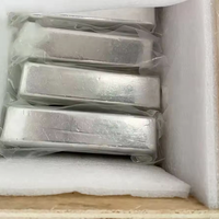 Lingot d'indium 99.995% pur est 99.95% métal Indium métal Cube Indium 1kg