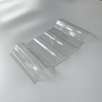 Feuilles incurvées en polycarbonate pour serre au design moderne Panneaux de toit ondulés en PVC résistant à la chaleur, gris brun clair