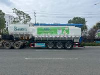 Raisetech ferme avicole agricole poulet camion d'alimentation en vrac 25 tonnes semi remorque en acier au carbone tarière hydraulique pour les fermes
