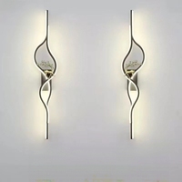 Applique Murale Grille en Fer avec Bande LED, Design Moderne Minimaliste, Intérieur, Intensité Variable pour Salon, Chambre, Escalier, Entrée