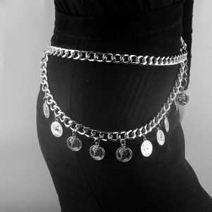 Chaîne de taille en métal style Queen européenne et américaine pour femme, ceinture élastique dorée pour robe, chaîne de corps punk tendance pour soirée, en alliage de zinc - Product Image 2