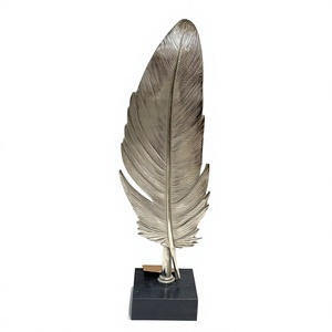 Escultura Moderna de Pluma Metálica para Mesa, Estatua de Hoja Plateada con Acabado Antiguo, Objeto de Arte Botánico sobre Base de Mármol, Decoración para el Hogar - Product Image 1