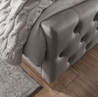 Mobilier de chambre personnalisé tête de lit rembourrée en velours pouf tiroir de rangement hôtel royal de luxe cadre de lit queen king size