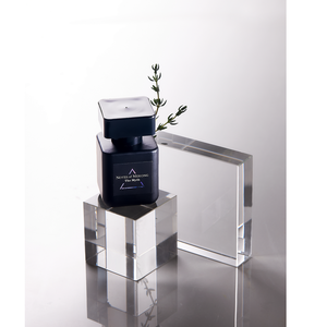 Perfume en Existencia/OEM para Hombre, Eau de Parfum Moderno con NOTAS DE MEKONG - El Mito (30 ml), Perfume Masculino Amaderado de Larga Duración en Spray - Product Image 2