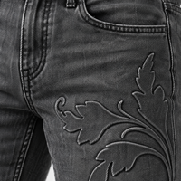 Jeans slim en denim délavé anthracite personnalisés pour hommes avec motif botanique ton sur ton pour les marques de streetwear