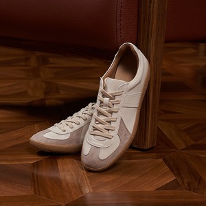 Zapatillas de entrenamiento con cordones multicolor de estilo retro y punta redonda, versátiles para hombre, zapatillas casuales con diseño de patchwork. - Product Image 3