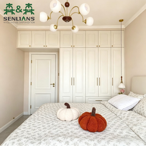 <span class=keywords><strong>Armadio</strong></span> a Muro di Lusso Stile Shaker SLS, Guardaroba Personalizzato con Porta Integrata e Finitura Laccata - Product Image 2